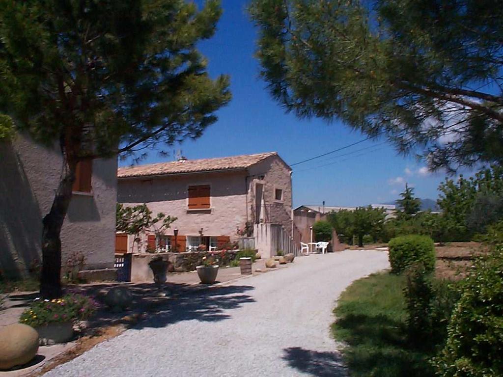 فيلا Mas Du Prescondu Mirabel-aux-Baronnies المظهر الخارجي الصورة
